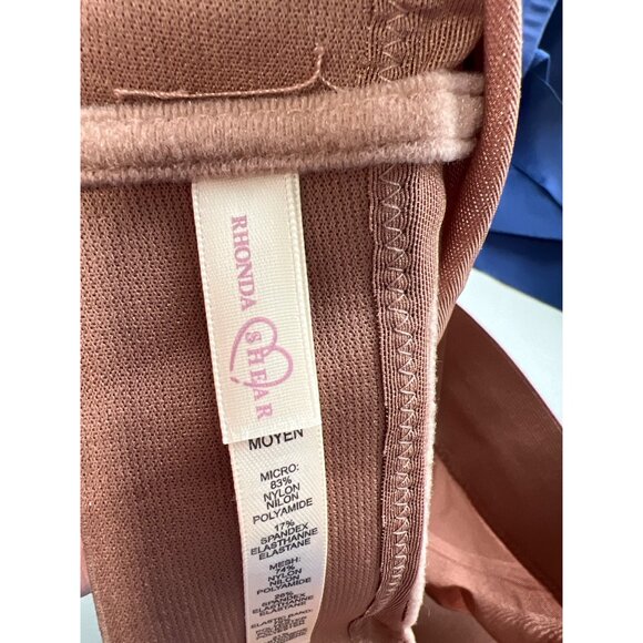 Rhonda Shear 2 Pack Molded Cup Bra with Wrap Back Size Medium Mahogany Navy 616. - Picture 5 of 10